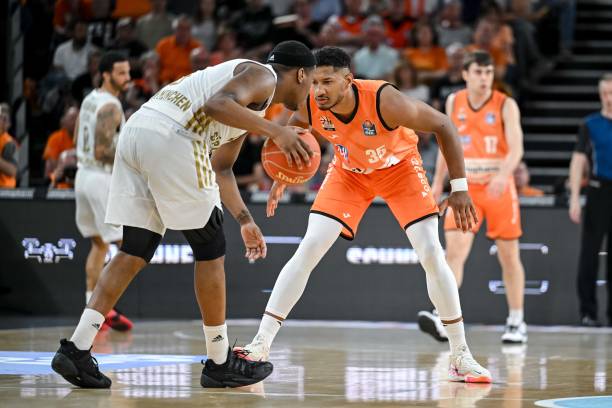 虑场上的技 虑场上的技