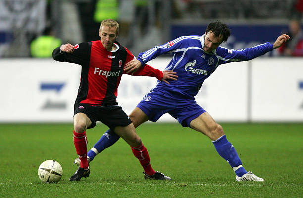 定的背景下 定的背景下