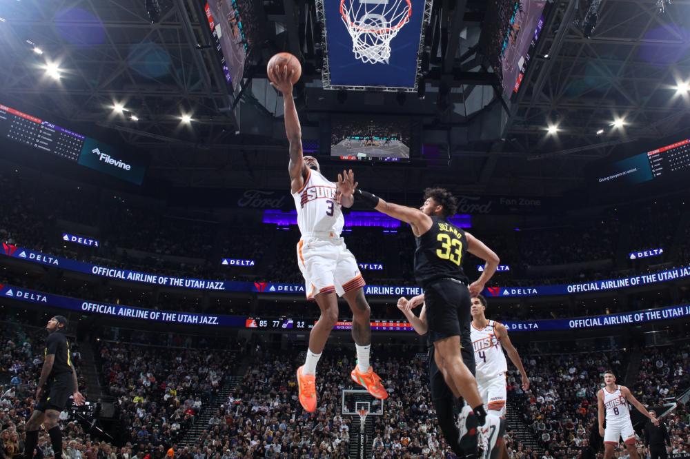 手望尘莫及 手望尘莫及